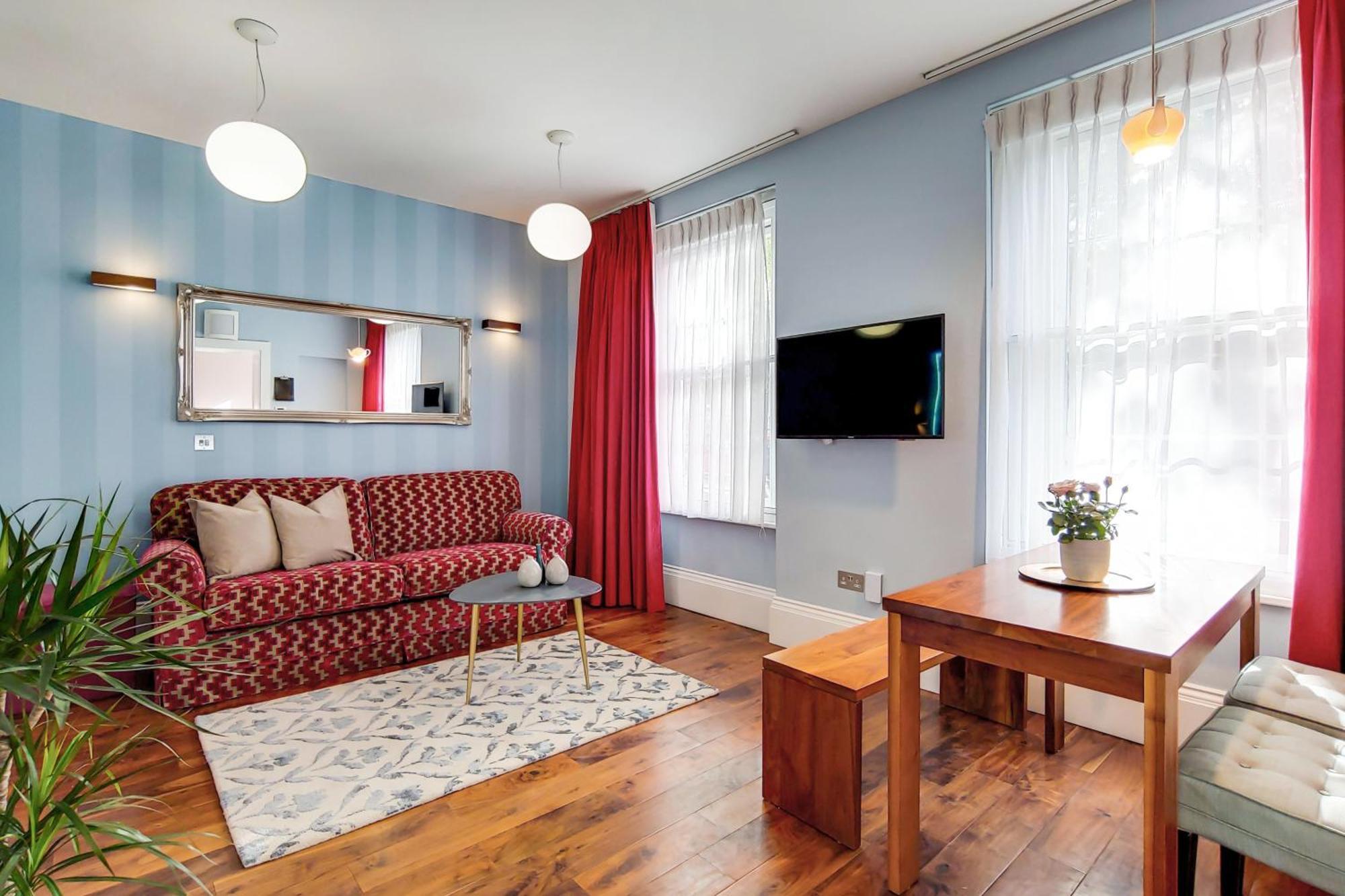 Residences At The Gyle - * Londra