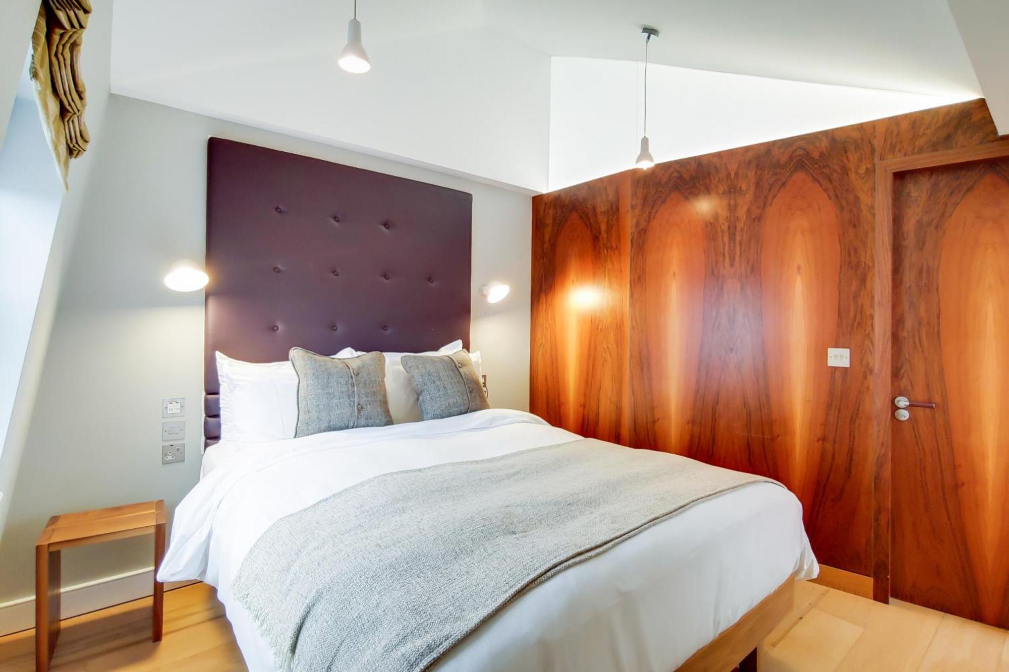 Residences At The Gyle - London